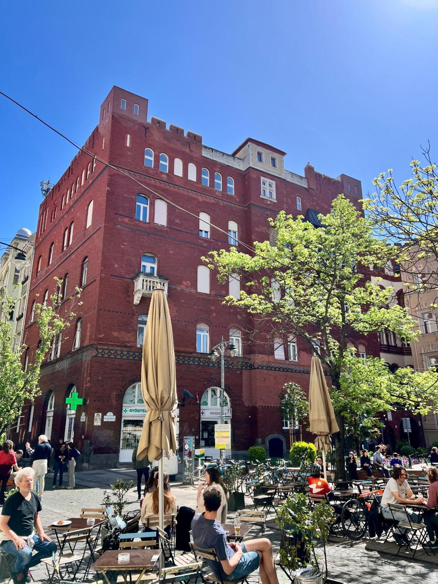 Cedar Inn Budapest - Palace District Kültér fotó